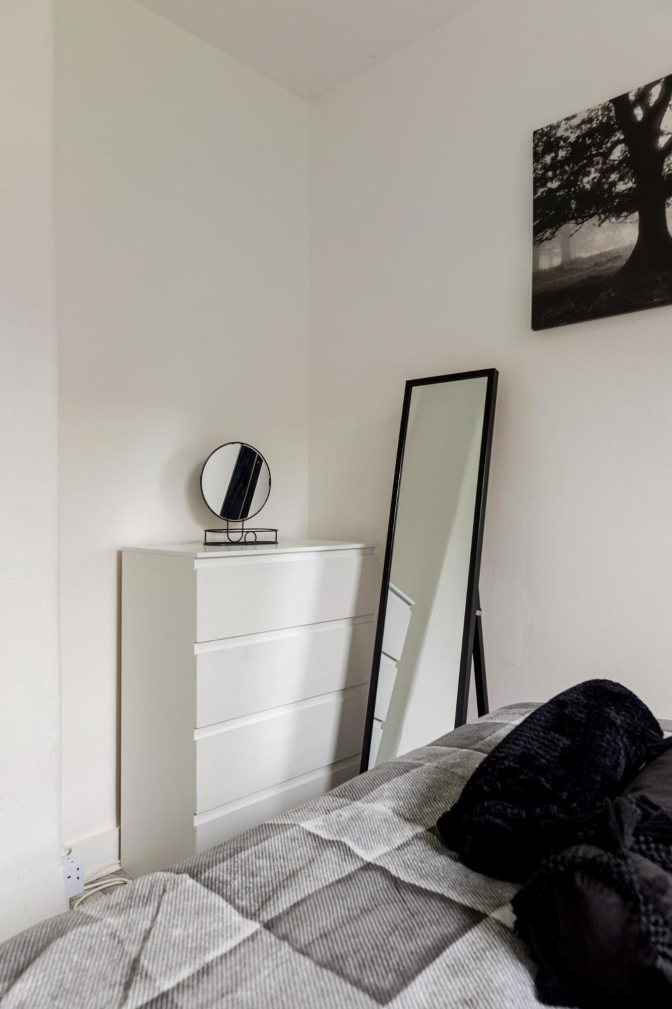 Beautifully Modern 2-Bed Apartment W/Garden London Luaran gambar