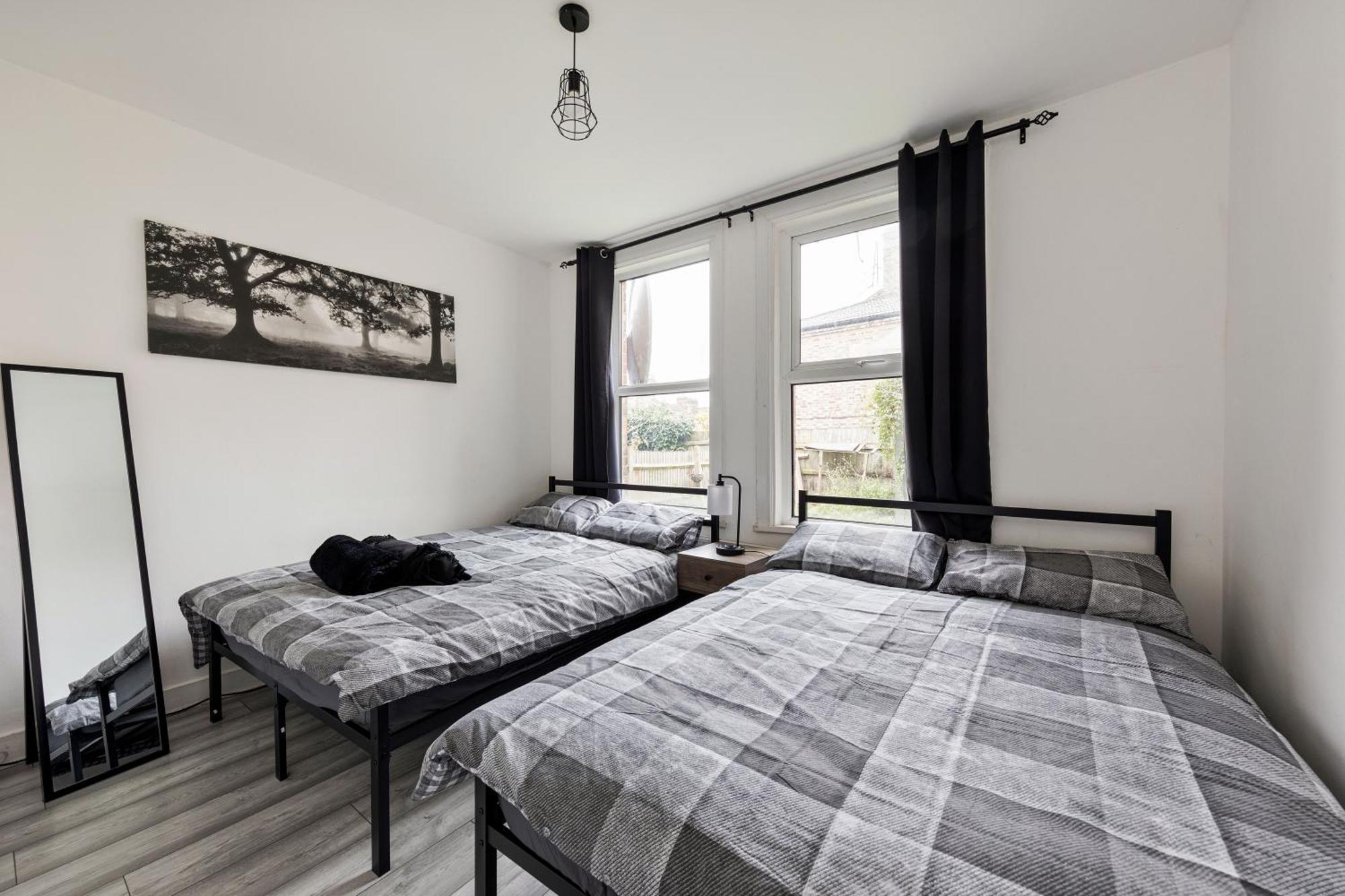 Beautifully Modern 2-Bed Apartment W/Garden London Luaran gambar